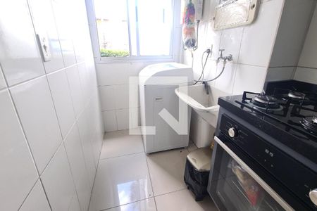 Apartamento para alugar com 49m², 2 quartos e 1 vaga Apartamento para alugar com 49m², 2 quartos e 1 vagaCozinha e Área de Serviço