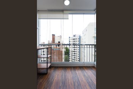 Varanda da Sala de apartamento para alugar com 3 quartos, 77m² em Vila Andrade, São Paulo