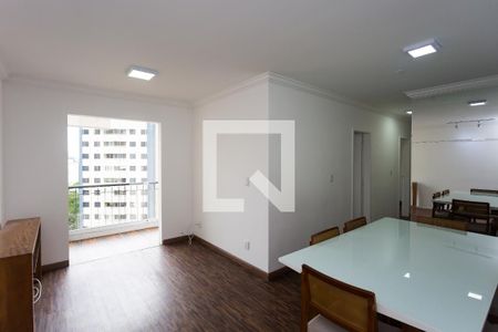 Sala de apartamento para alugar com 3 quartos, 77m² em Vila Andrade, São Paulo