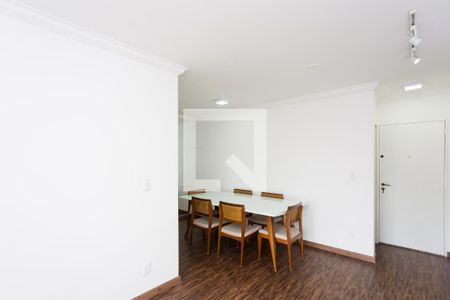 Sala de apartamento para alugar com 3 quartos, 77m² em Vila Andrade, São Paulo