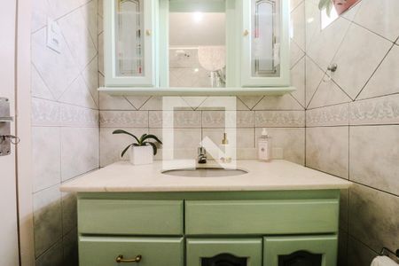 Apartamento à venda com 59m², 2 quartos e 1 vaga Apartamento à venda com 59m², 2 quartos e 1 vagaBanheiro