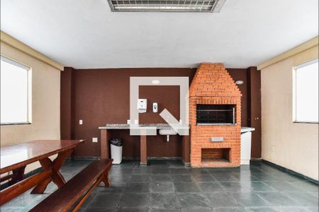 Apartamento à venda com 64m², 2 quartos e 1 vaga Apartamento à venda com 64m², 2 quartos e 1 vagaÁrea comum - Churrasqueira