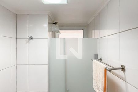 Apartamento à venda com 64m², 2 quartos e 1 vaga Apartamento à venda com 64m², 2 quartos e 1 vagaBanheiro Social