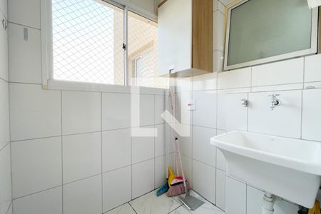 Apartamento à venda com 64m², 2 quartos e 1 vaga Apartamento à venda com 64m², 2 quartos e 1 vagaÁrea de Serviço