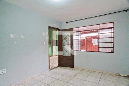 Sala de casa para alugar com 2 quartos, 90m² em Vila Cavaton, São Paulo