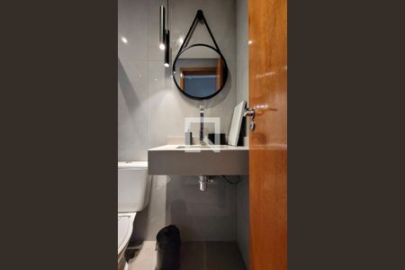 Apartamento à venda com 64m², 2 quartos e 1 vaga Apartamento à venda com 64m², 2 quartos e 1 vagaBanheiro