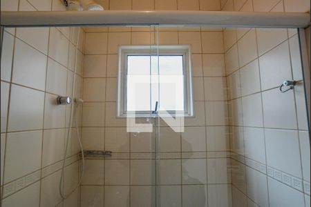 Casa à venda com 275m², 3 quartos e 3 vagas Casa à venda com 275m², 3 quartos e 3 vagasBanheiro