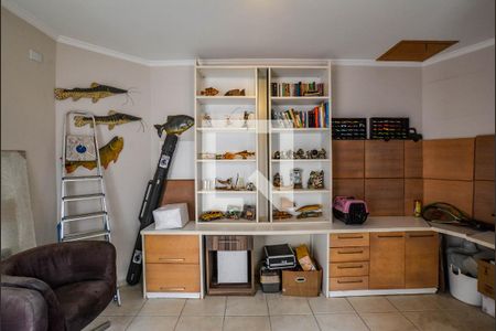 Casa à venda com 275m², 3 quartos e 3 vagas Casa à venda com 275m², 3 quartos e 3 vagasQuarto de Serviço