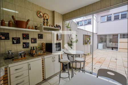 Casa à venda com 275m², 3 quartos e 3 vagas Casa à venda com 275m², 3 quartos e 3 vagasÁrea gourmet