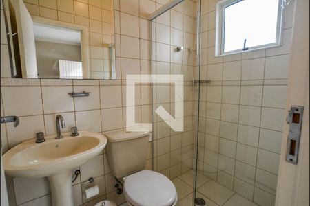 Casa à venda com 275m², 3 quartos e 3 vagas Casa à venda com 275m², 3 quartos e 3 vagasBanheiro