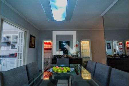 Casa à venda com 275m², 3 quartos e 3 vagas Casa à venda com 275m², 3 quartos e 3 vagasSala de Jantar