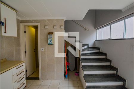 Casa à venda com 275m², 3 quartos e 3 vagas Casa à venda com 275m², 3 quartos e 3 vagasÁrea de Serviço