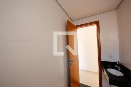 Apartamento à venda com 49m², 2 quartos e sem vaga Apartamento à venda com 49m², 2 quartos e sem vagaBanheiro