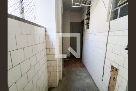 Apartamento à venda com 82m², 2 quartos e sem vaga Apartamento à venda com 82m², 2 quartos e sem vagaÁrea de serviço