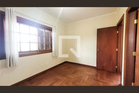 Casa de condomínio à venda com 400m², 5 quartos e 4 vagasSuíte 3