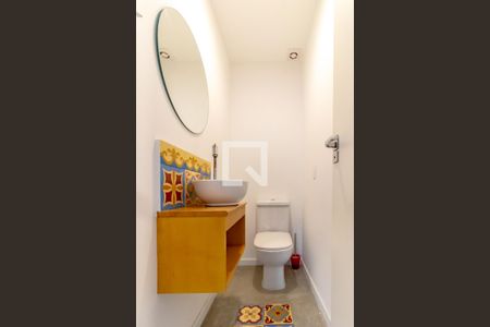 Apartamento à venda com 144m², 4 quartos e 1 vaga Apartamento à venda com 144m², 4 quartos e 1 vagaLavabo