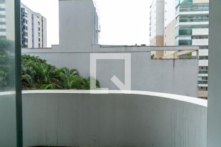 Apartamento à venda com 226m², 4 quartos e 3 vagas Apartamento à venda com 226m², 4 quartos e 3 vagasVista da Sala de Jantar