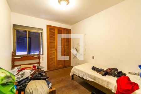 Apartamento à venda com 226m², 4 quartos e 3 vagas Apartamento à venda com 226m², 4 quartos e 3 vagasQuarto 1