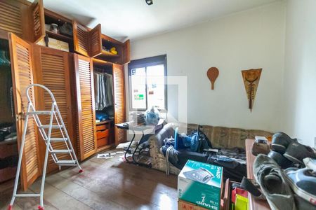 Apartamento à venda com 226m², 4 quartos e 3 vagas Apartamento à venda com 226m², 4 quartos e 3 vagasSuíte 2