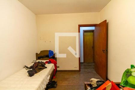 Apartamento à venda com 226m², 4 quartos e 3 vagas Apartamento à venda com 226m², 4 quartos e 3 vagasQuarto 1