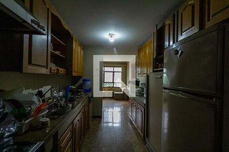 Apartamento à venda com 226m², 4 quartos e 3 vagas Apartamento à venda com 226m², 4 quartos e 3 vagasCozinha