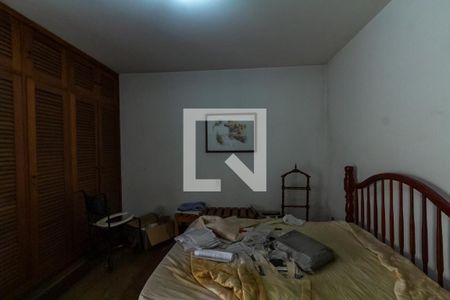 Apartamento à venda com 226m², 4 quartos e 3 vagas Apartamento à venda com 226m², 4 quartos e 3 vagasSuíte 1