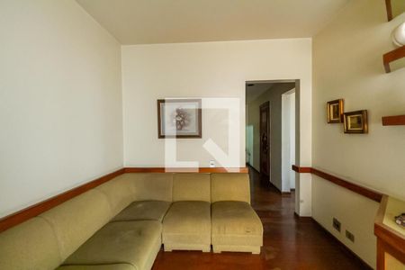 Apartamento à venda com 226m², 4 quartos e 3 vagas Apartamento à venda com 226m², 4 quartos e 3 vagasQuarto 2