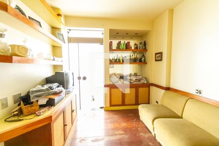 Apartamento à venda com 226m², 4 quartos e 3 vagas Apartamento à venda com 226m², 4 quartos e 3 vagasQuarto 2