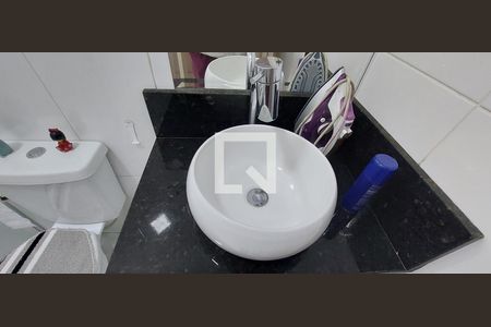 Apartamento à venda com 178m², 3 quartos e 2 vagasBanheiro 2