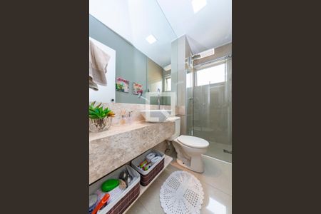 Apartamento para alugar com 85m², 3 quartos e 2 vagasBanheiro Social