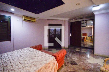 Apartamento à venda com 560m², 4 quartos e 5 vagas Apartamento à venda com 560m², 4 quartos e 5 vagasQuarto 4 - Suite