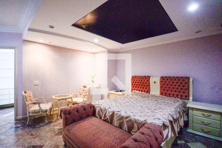 Apartamento à venda com 560m², 4 quartos e 5 vagas Apartamento à venda com 560m², 4 quartos e 5 vagasQuarto 4 - Suite