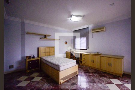 Apartamento à venda com 560m², 4 quartos e 5 vagas Apartamento à venda com 560m², 4 quartos e 5 vagasQuarto 1 - Suite