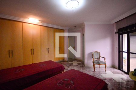 Apartamento à venda com 560m², 4 quartos e 5 vagas Apartamento à venda com 560m², 4 quartos e 5 vagasQuarto 2 - Suite