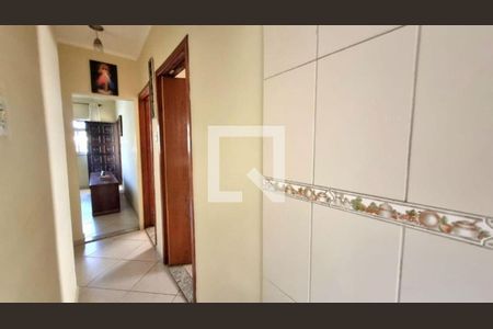 Casa à venda com 200m², 2 quartos e 2 vagas Casa à venda com 200m², 2 quartos e 2 vagasFoto 15