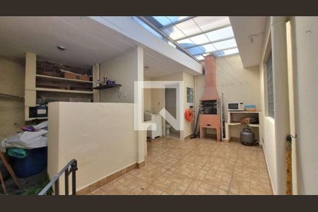 Casa à venda com 200m², 2 quartos e 2 vagas Casa à venda com 200m², 2 quartos e 2 vagasFoto 12