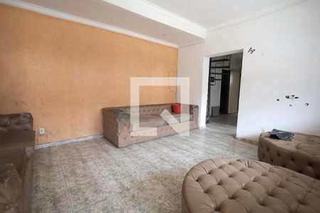 Sala de casa à venda com 5 quartos, 200m² em Centro, Santo André