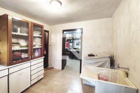 Casa de condomínio à venda com 185m², 6 quartos e 3 vagas Casa de condomínio à venda com 185m², 6 quartos e 3 vagasLavanderia (Torneira)