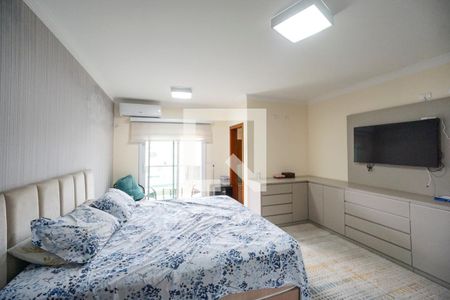 Casa à venda com 280m², 4 quartos e 4 vagasSuíte 03