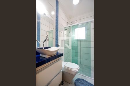 Casa à venda com 280m², 4 quartos e 4 vagasBanheiro da suíte 02