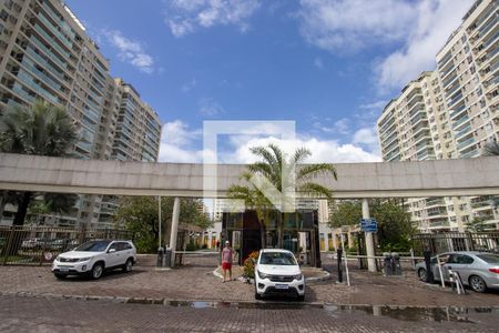 Apartamento para alugar com 67m², 2 quartos e 1 vaga Apartamento para alugar com 67m², 2 quartos e 1 vagaFachada