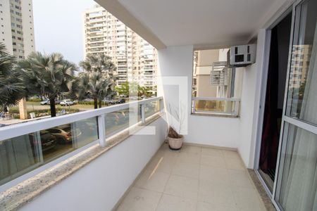 Apartamento para alugar com 67m², 2 quartos e 1 vaga Apartamento para alugar com 67m², 2 quartos e 1 vagaVaranda