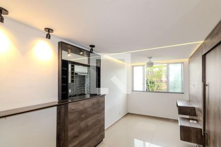 Sala de apartamento para alugar com 2 quartos, 47m² em Campo Grande, Rio de Janeiro