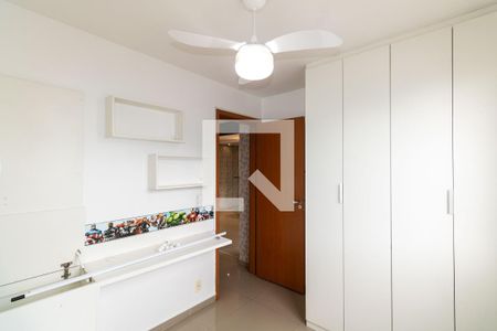 Quarto 1 de apartamento para alugar com 2 quartos, 47m² em Campo Grande, Rio de Janeiro