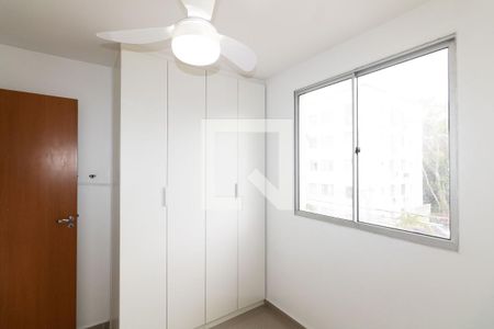 Quarto 1 de apartamento para alugar com 2 quartos, 47m² em Campo Grande, Rio de Janeiro
