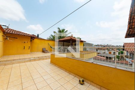 Apartamento à venda com 295m², 4 quartos e 4 vagas Apartamento à venda com 295m², 4 quartos e 4 vagasÁrea externa