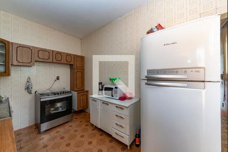 Apartamento à venda com 295m², 4 quartos e 4 vagas Apartamento à venda com 295m², 4 quartos e 4 vagasCozinha