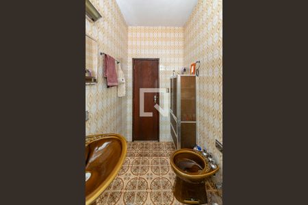 Apartamento à venda com 295m², 4 quartos e 4 vagas Apartamento à venda com 295m², 4 quartos e 4 vagasBanheiro Social