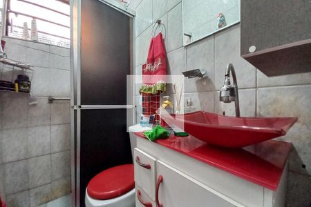 Casa à venda com 130m², 3 quartos e 2 vagas Casa à venda com 130m², 3 quartos e 2 vagasBanheiro