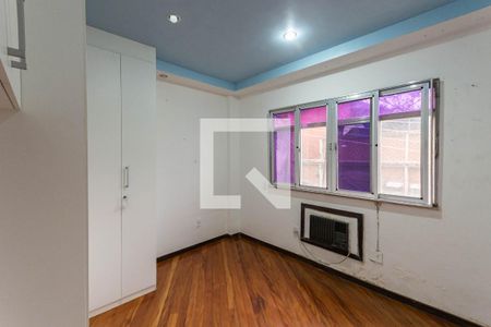 Casa à venda com 340m², 4 quartos e 3 vagasQuarto 2